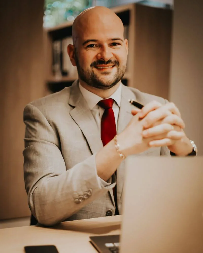 Marco Lima - especialista imobiliário
