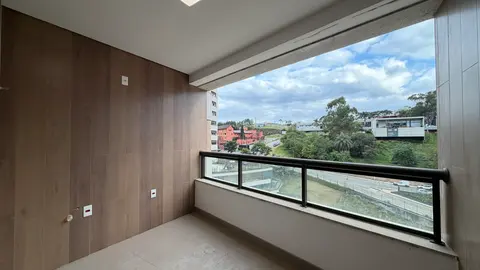 Apartamento de 3 quartos para alugar no Edifício Luar, Vale do Sereno - foto 2