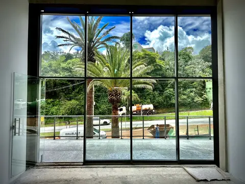 Loja de 175m² para alugar por R$26.000,00 no Ventura Vale do Sereno - foto 3