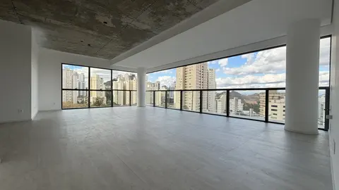 Apartamento com 4 quartos à venda no Le Sommet - foto 2