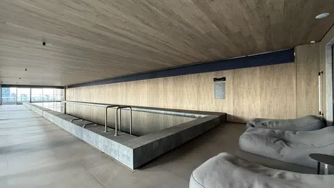 HIGH LINE
