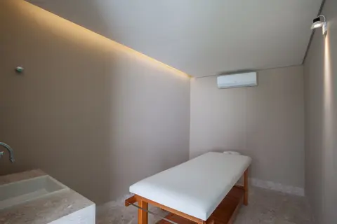 BORDEAUX