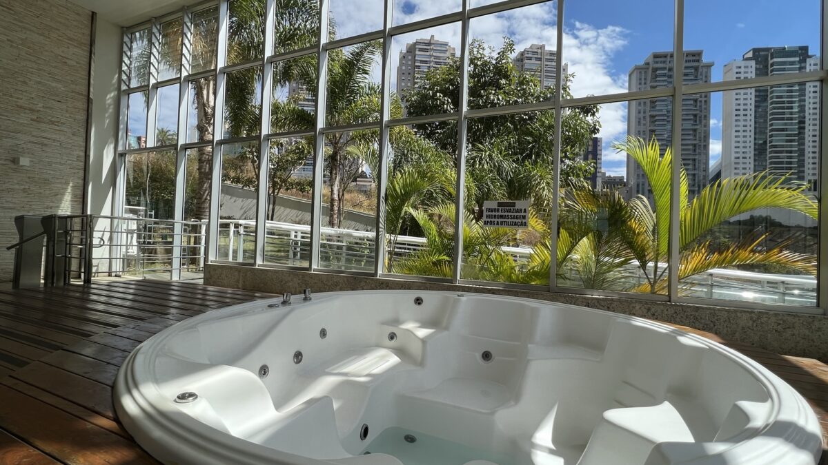 SPA Apartamento de 3 Quartos, com 3 vagas, à venda por R$1.340.000,00 no Condomínio Cennario Vila da Serra Alameda do Ingá 785
