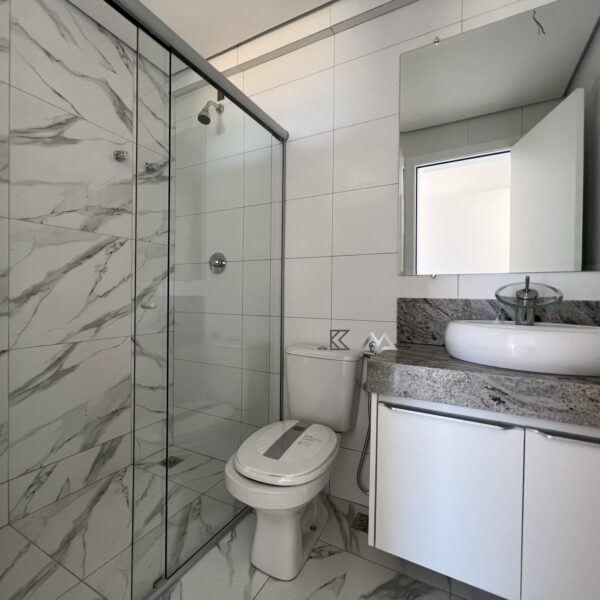 Suíte Master Box Blindex Casa com 4 quartos, 4 suítes à venda, por R$2.690.000,00 no Residencial Flores, Alphaville Lagoa dos Ingleses, Nova Lima - MG