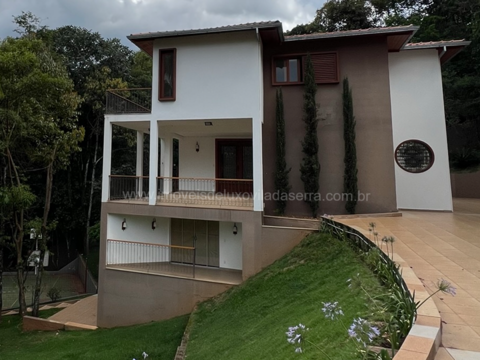 Fachada Casa de 4 Quartos, com 5 vagas à venda por R2.600.000,00, no Condomínio Bosque do Jambreiro, Nova Lima - MG