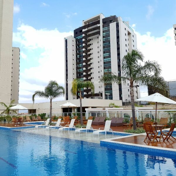 Piscina com prainha Apartamento de 2 Quartos, com 2 vagas, para alugar por R$7.450,00 no Cinecitta, Vila da Serra, Nova Lima - MG