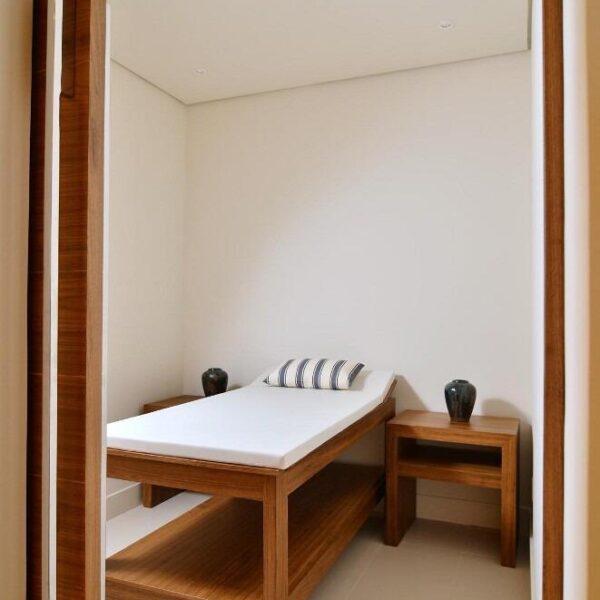 Espaço massagem Apartamento mobiliado de 2 Quartos, com 2 vagas, para alugar por R$7.450,00 no Cinecitta Vila da Serra, Nova Lima - MG