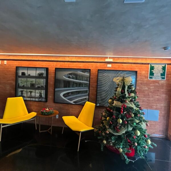 Hall de entrada decorado Beverly Hills Vila da Serra, Alameda do Morro 72 Vila da Serra, Nova Lima - MG