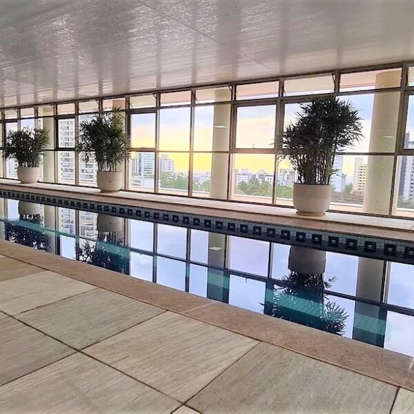 Piscina aquecida coberta e com raia Apartamento semimobiliado, de 4 Quartos, com 4 vagas, para aluguel, por R$26.000,00 no Grand Líder Olympus Apolo, Vila da Serra, Nova Lima - MG