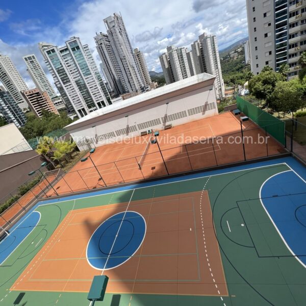 Quadras Apartamento de 4 Quartos, com 3 vagas, para venda por R2.850.000,00, no Condomínio Alameda, Vila da Serra, Nova Lima