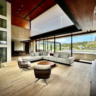 Casa à venda condomínio Vale dos Cristais, por R$11.950.000,00