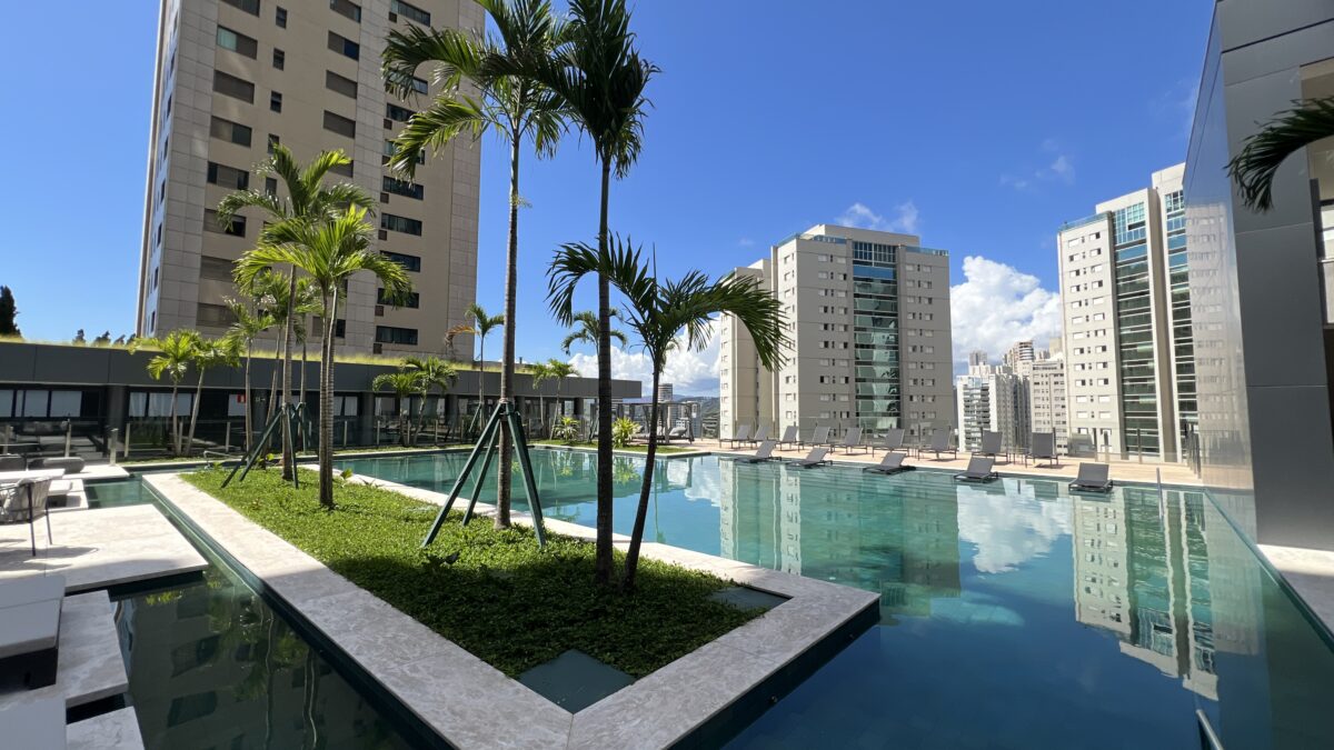 Piscina Apartamento 4 Quartos à venda por R$3.900.000,00 no Duo Vila da Serra