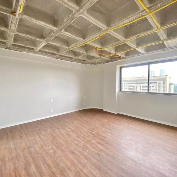 Suíte Apartamento 4 Quartos à venda no Lumiar Vale do Sereno