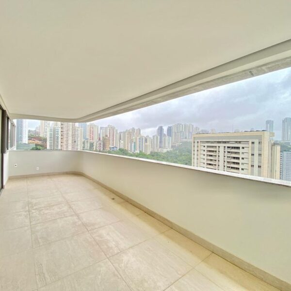 Varanda Apartamento 4 Quartos à venda no Lumiar Vale do Sereno