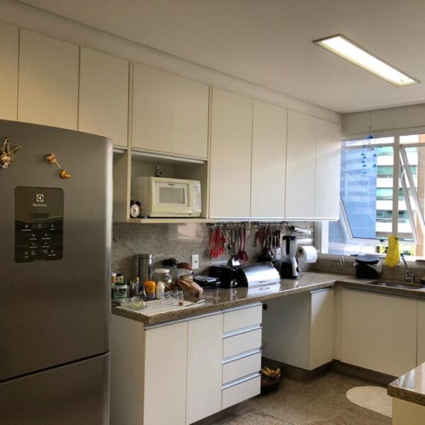 Cozinha Apartamento de 04 Quartos para alugar por R$25.000,00 no Mont Tremblant Vila da Serra, Nova Lima