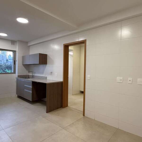 Cozinha espaçosa Apartamento de 04 Quartos à venda no Kadosh Vale do Sereno