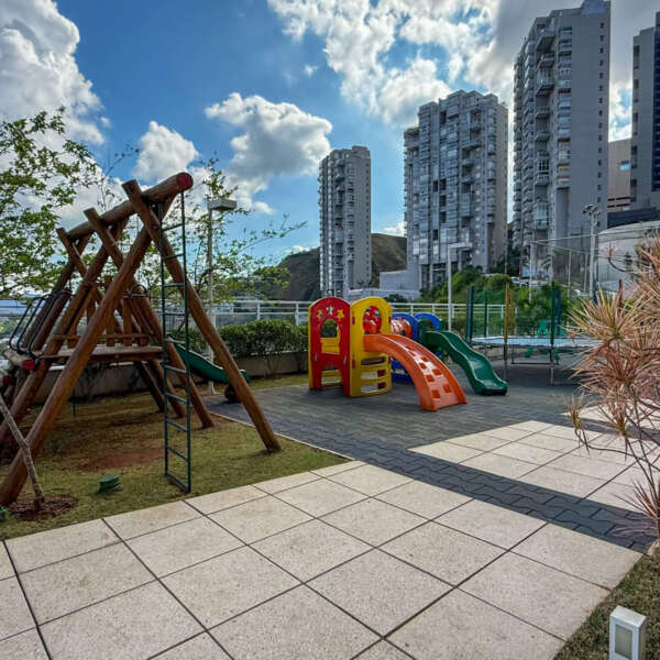Espaço Kids Cobertura à venda no Vila da Serra Edifício Noveau