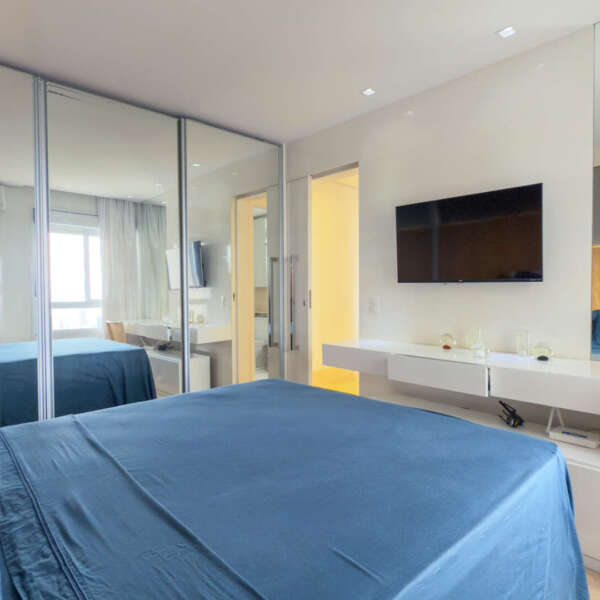 Suíte planejada Cobertura à venda no Vila da Serra Edifício Noveau