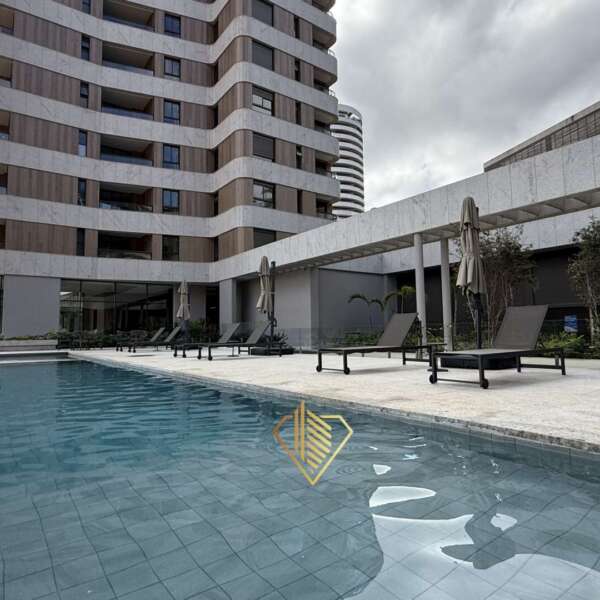 Piscina Apartamento de 3 Quartos Mobiliado para Alugar no Luar Vale do Sereno