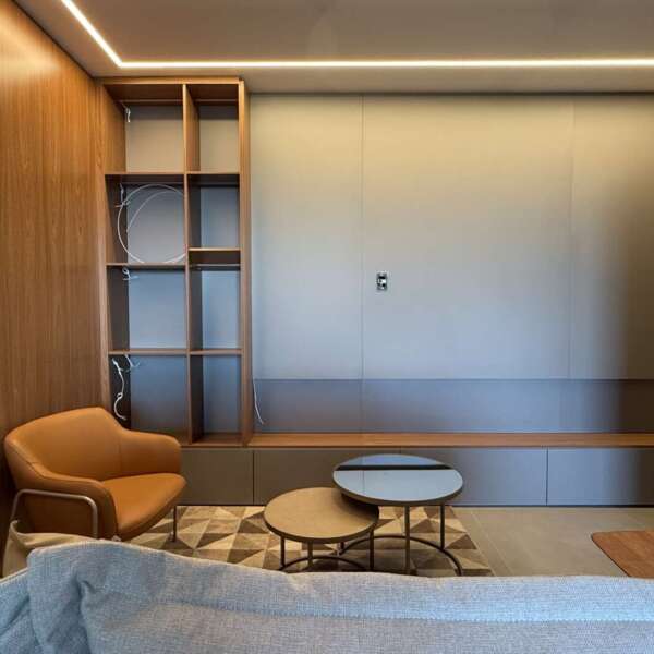 Sala de TV Apartamento de 3 Quartos Mobiliado para Alugar no Luar Vale do Sereno