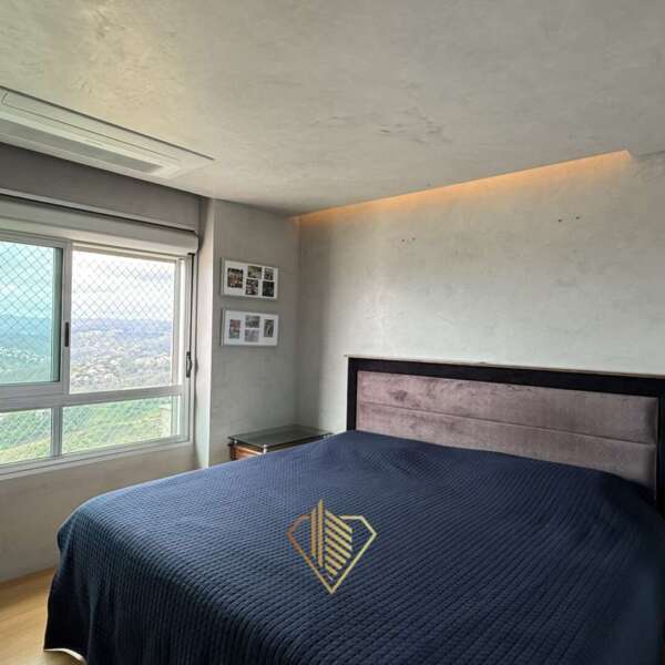Suíte Apartamento de 510m² à venda no Green Garden Vila da Serra