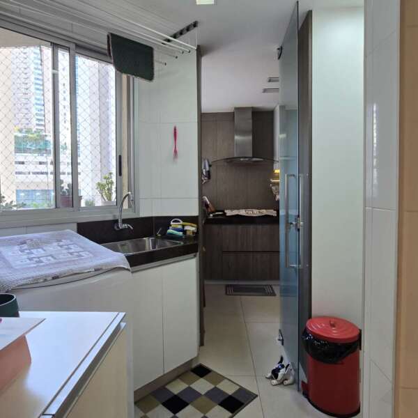 Área de serviço Apartamento de 3 Quartos e
