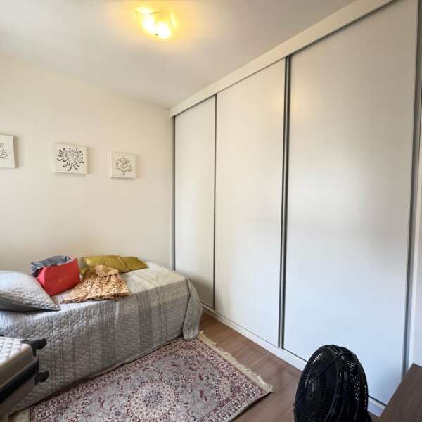 Quarto com armário Apartamento de 3 Quartos à venda no Metrópole Vila