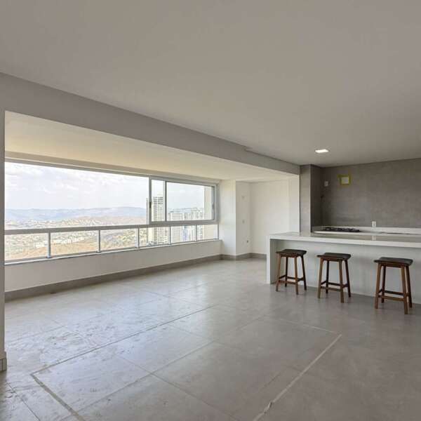 Sala ampla Apartamento de 3 suítes para alugar no Prime House Vila da Serra