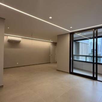 Sala com ampla Apartamento de 3 Suítes para alugar no Luar Vale do Sereno