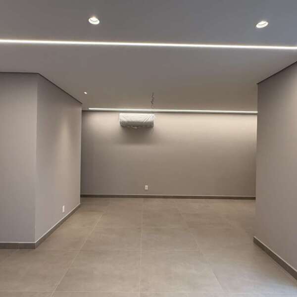 Sala com varanda Apartamento de 3 Suítes para alugar no Luar Vale do Sereno