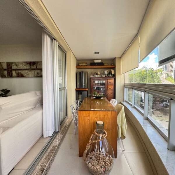 Sala e varanda Apartamento de 3 Quartos à venda no Metrópole Vila da