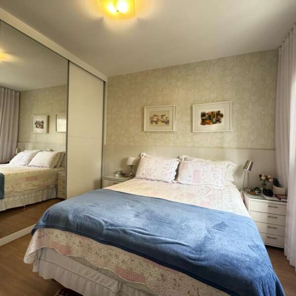 Suíte Apartamento de 3 Quartos à venda no Metrópole Vila da Serra