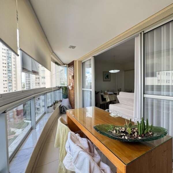 Varanda com vista Apartamento de 3 Quartos à venda no Metrópole Vila