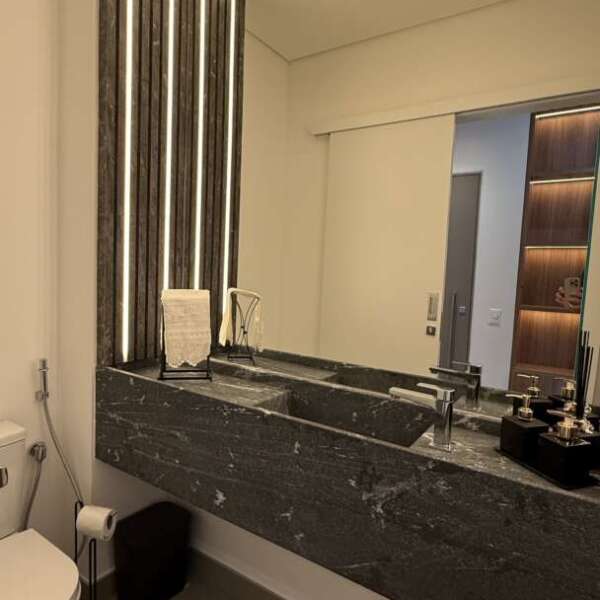 Banheiro Apartamento mobiliado de 3 Quartos para Alugar no Luar Vale do Sereno