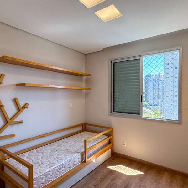Quarto Apartamento à venda no Alsace Vila da Serra