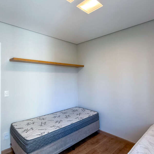Quarto menino Apartamento à venda no Alsace Vila da Serra