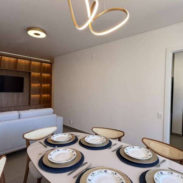 Sala de jantar Apartamento mobiliado de 3 Quartos para Alugar no Luar Vale do Sereno