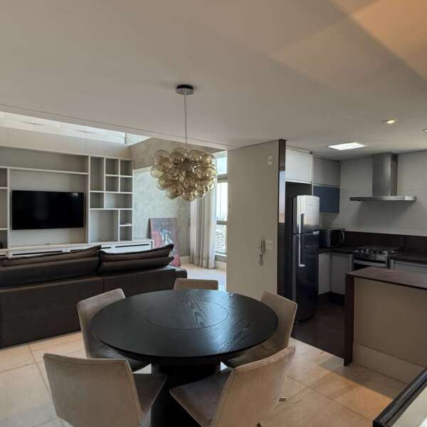 Sala de jantar Loft à venda no Vila da Serra Edifício Mont Blanc