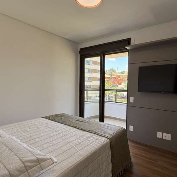 Suíte Apartamento mobiliado de 3 Quartos para Alugar no Luar Vale do Sereno