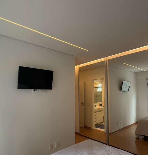 Suíte master Apartamento de 2 quartos à venda no The Falls Vila da Serra