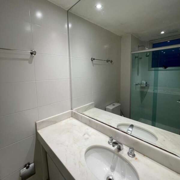 Banheiro Apartamento de 3 quartos à venda no Apoena Vila da Serra