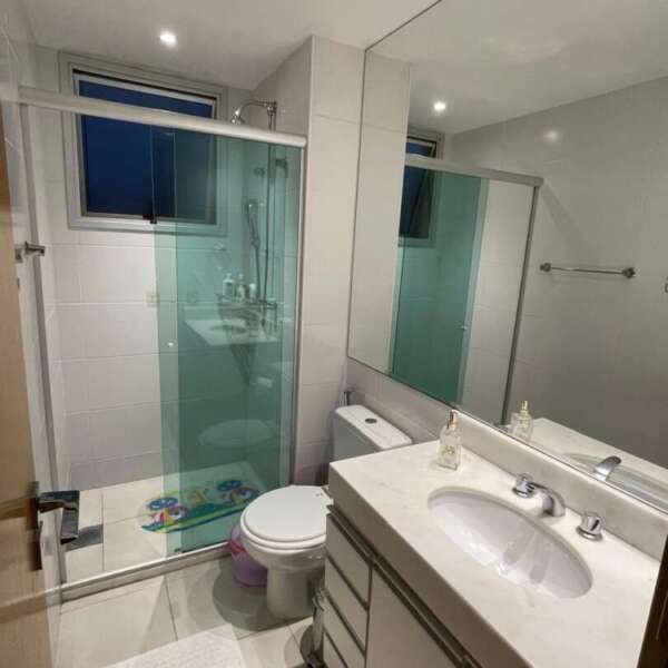 Banheiro suíte Apartamento de 3 quartos à venda no Apoena Vila da Serra