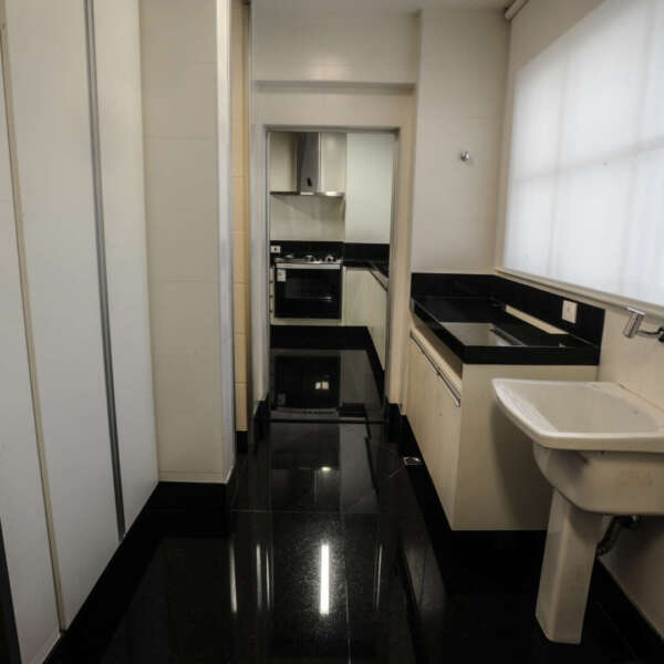 DCE Apartamento de 4 quartos, à venda, no Green Tower Tennis Residence, Vila da Serra