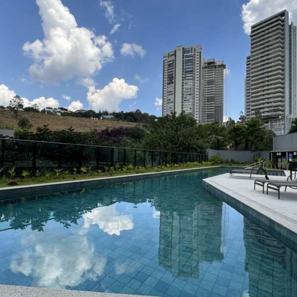 Piscina - área de descanso Gazzinelli Vale do Sereno