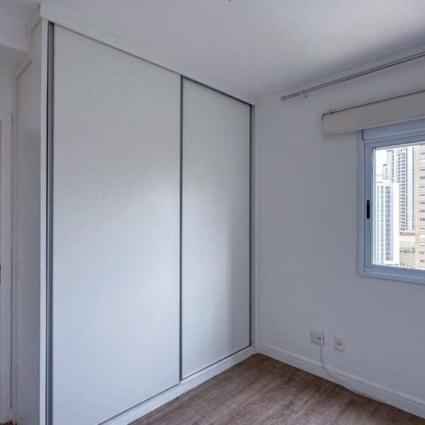 Quarto principal vista Apartamento de 3 Quartos para alugar no Cinecitta Vila da Serra