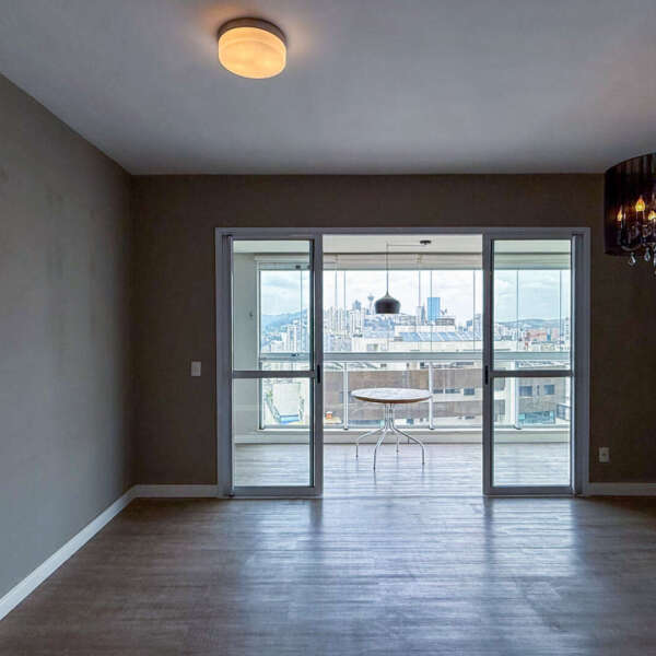 Sala - varanda Apartamento de 3 Quartos para alugar no Cinecitta Vila da Serra