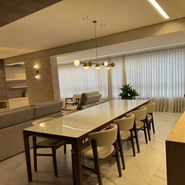 Sala integrada varanda Apartamento mobiliado de 3 suítes para alugar no Vila da Serra Prime House