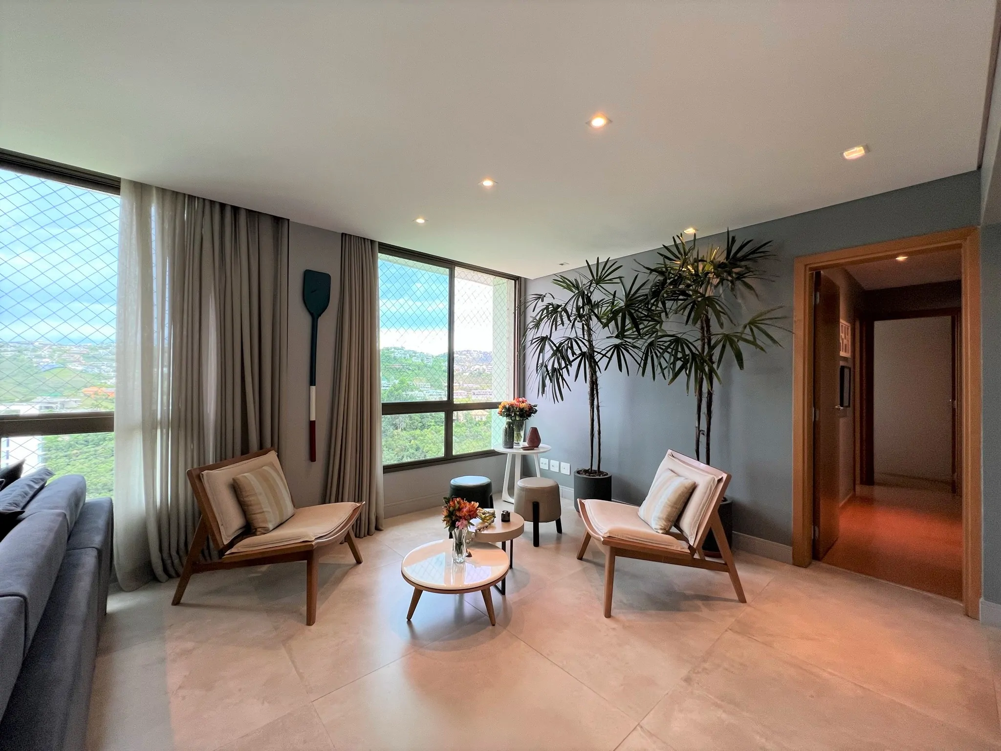 Sala Apartamento de 3 quartos com 2 vagas à venda por R$1.450.000,00 no Vila Grimm, Vale dos Cristais, Nova Lima - MG